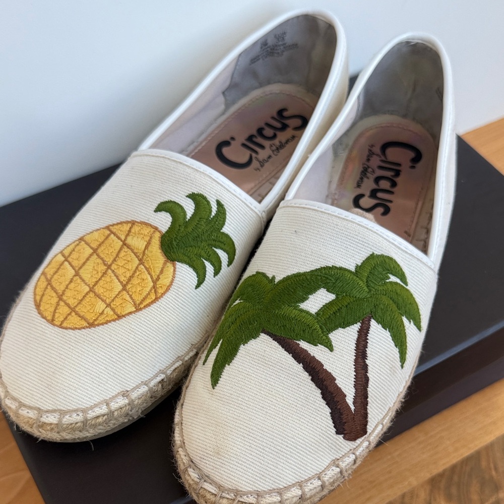 Circus by Sam Edelman Tropical Espadrilles